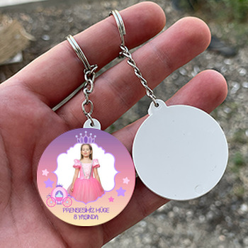 Prenses Temalı Daire Plastik Anahtarlık