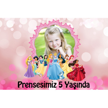 Prensesler Temalı Afiş