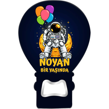 Renkli Balonlarla Ayda Astronot Temalı Balon Ahşap Magnet 