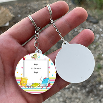 Renkli Kitaplar Temalı Daire Plastik Anahtarlık