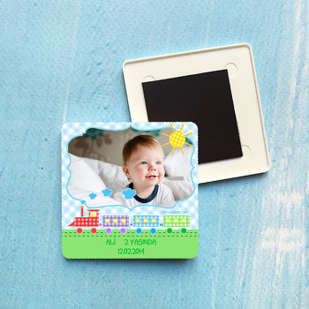 Renkli Tren Temalı Plastik Kare Magnet
