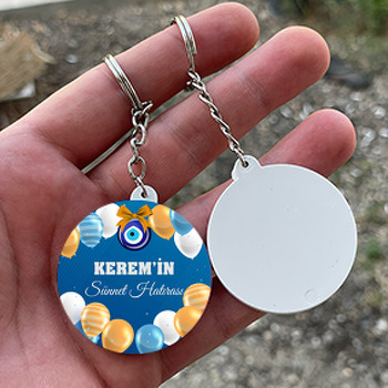 Sarı Mavi Balonlarla Nazar Boncuğu ve Sünnet Hatırası Temalı Daire Plastik Doğum Günü Anahtarlık