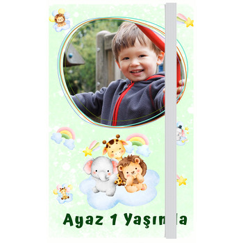 Sevimli Hayvanlar ile Soft Yeşil Fon Temalı Anı Defteri