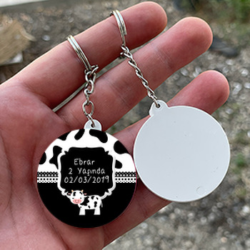 Sevimli İnek Temalı Daire Plastik Anahtarlık