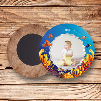 Sevimli Turuncu Balık Temalı Resimli Ahşap Daire Magnet