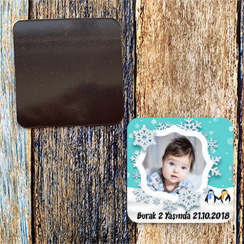 Sevimli Penguen Temalı Kare Magnet