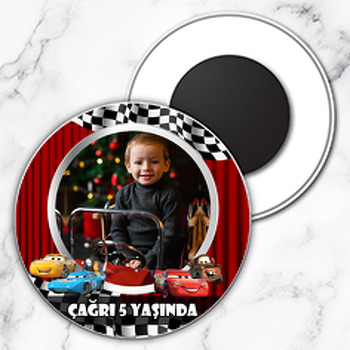 Şimşek Mcqueen Sahne Temalı Daire Plastik Magnet
