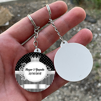 Siyah Gümüş Taç  Temalı Daire Plastik Anahtarlık