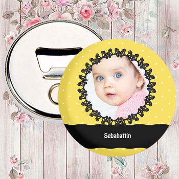 Siyah ve Sarı Çerçeve Temalı Resimli Magnet Açacak