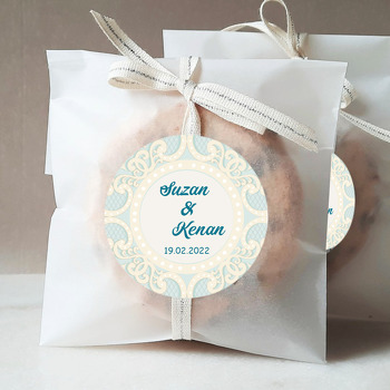 Soft Yeşil ile Krem Barok Desen Temalı Sticker