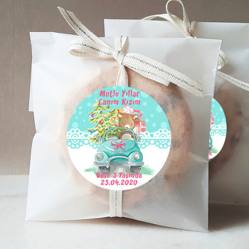 Süslü Arabalı Ayıcık Temalı Sticker