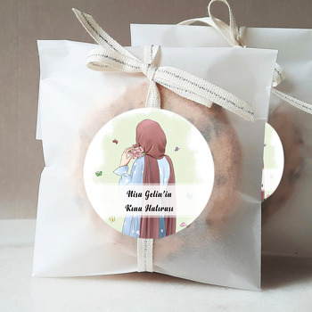 Tesettürlü Gelin ile Pembe Çiçek Temalı Kına Hatırası Sticker