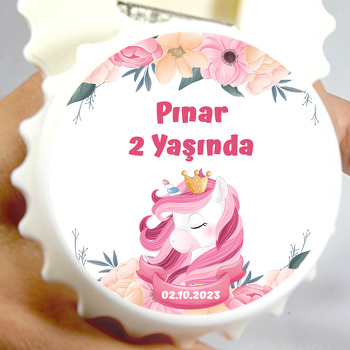 Unicorn ile Sarı Pembe Çiçekler Temalı Kapak Şekilli Magnet Açacak