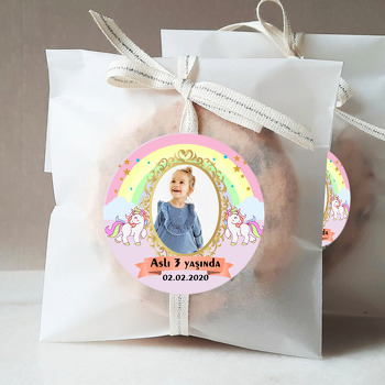 Unicorn ve Gökkuşağı Temalı Resimli Sticker