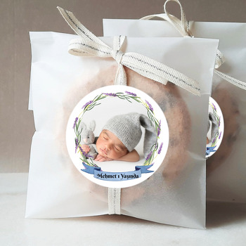 Yapraklar ve Lavanta Çerçeve ile Mavi Flama Temalı Hoşgeldin Bebek Sticker