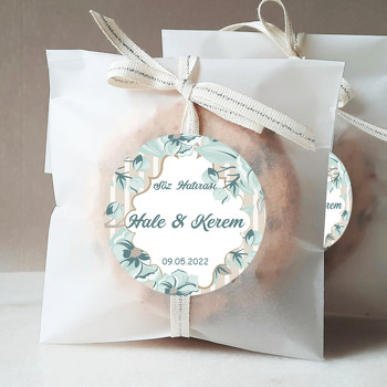 Yeşil Çiçekler ile Krem Çizgili Fon Temalı Sticker