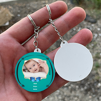 Yeşil Fonlu Temalı Bebek Daire Plastik Anahtarlık