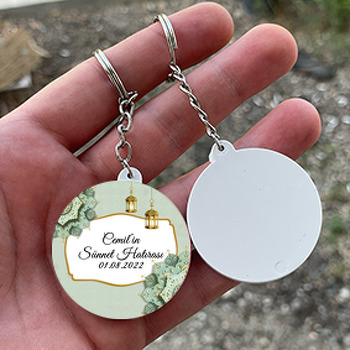 Yeşil ile Gold Mandalada Sünnet Temalı Daire Plastik Anahtarlık