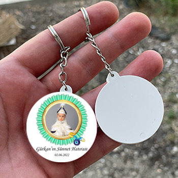 Yeşil Kurdele Madalyon ile Sünnet Temalı Daire Plastik Anahtarlık