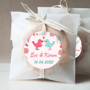 Yeşil Pembe Kumrular ile Çiçekler Temalı Sticker